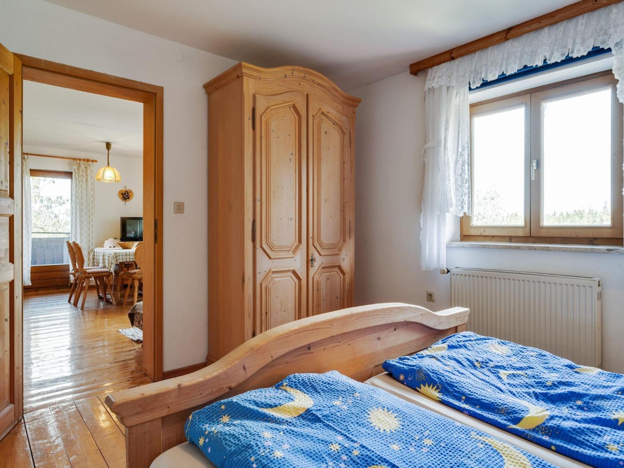 In Neukirchen Near Heiligen Blut * Neukirchen beim Heiligen Blut